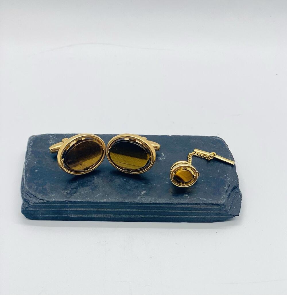 Vintage Foster Classic Cufflinks-Gold Tone W/Tiger Eye Stones-Oval Shaped-Signed